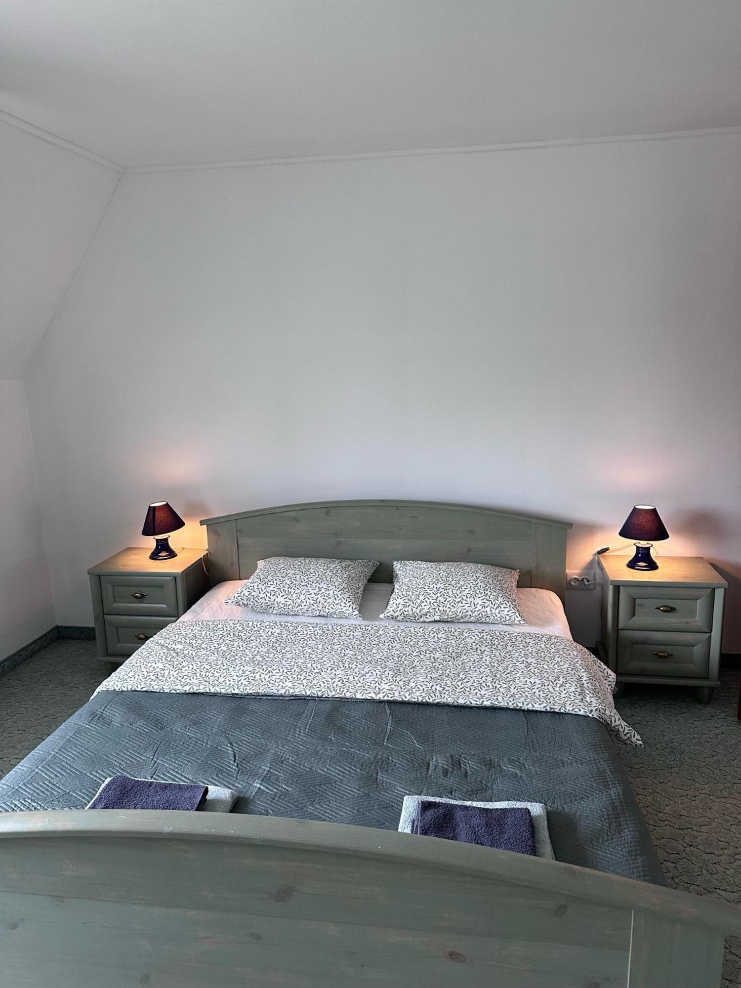 Eden Panzio Aparthotel Bük Εξωτερικό φωτογραφία