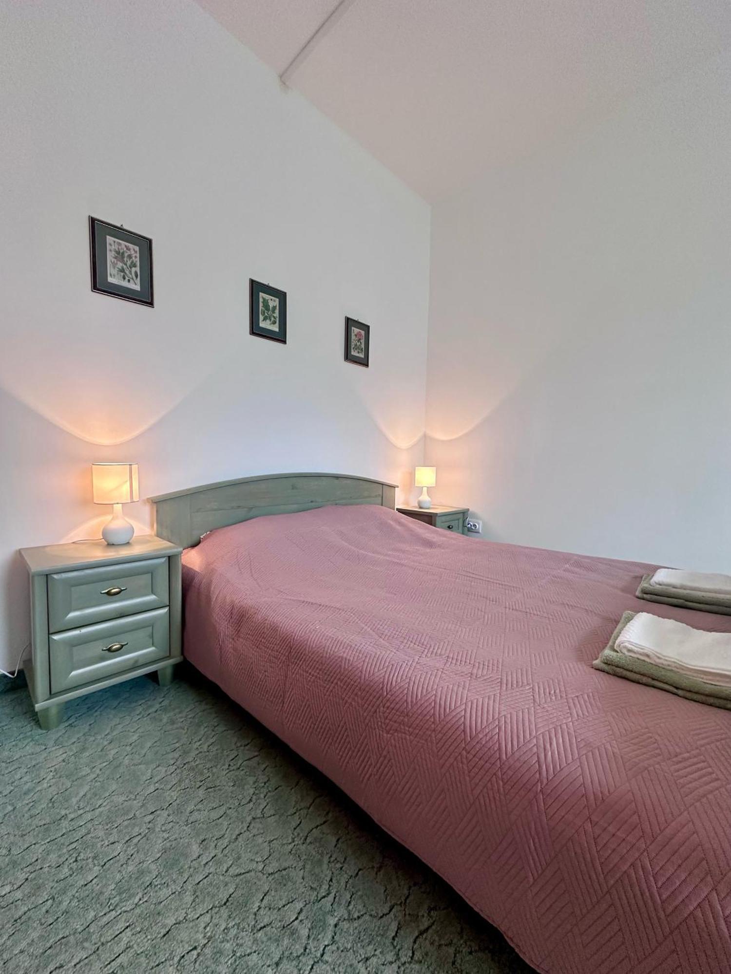 Eden Panzio Aparthotel Bük Εξωτερικό φωτογραφία
