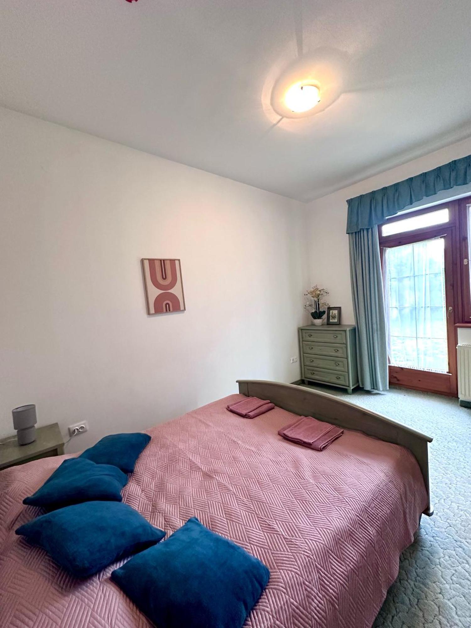 Eden Panzio Aparthotel Bük Εξωτερικό φωτογραφία