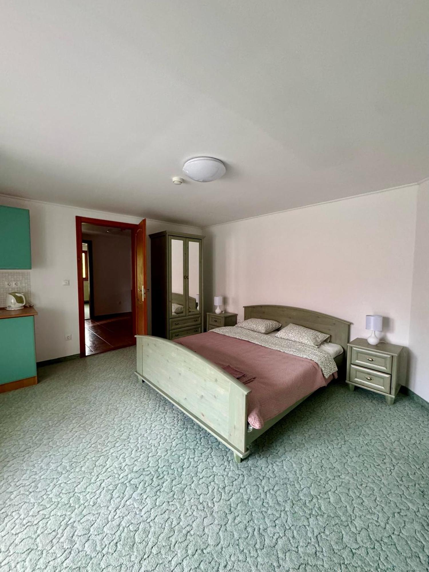 Eden Panzio Aparthotel Bük Εξωτερικό φωτογραφία